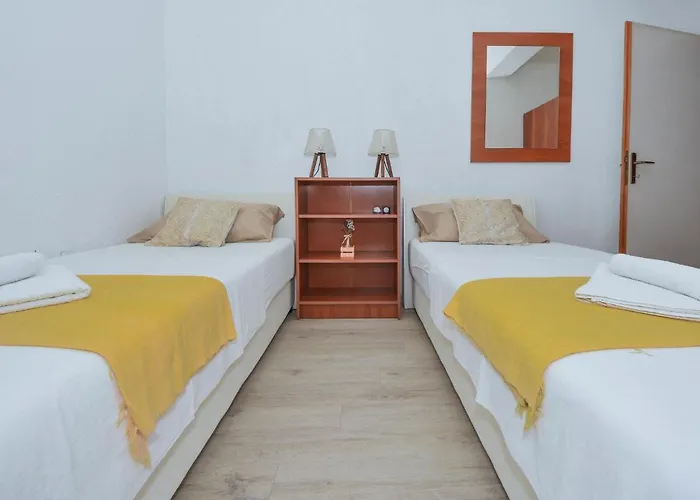 Mia By Interhome 자다르