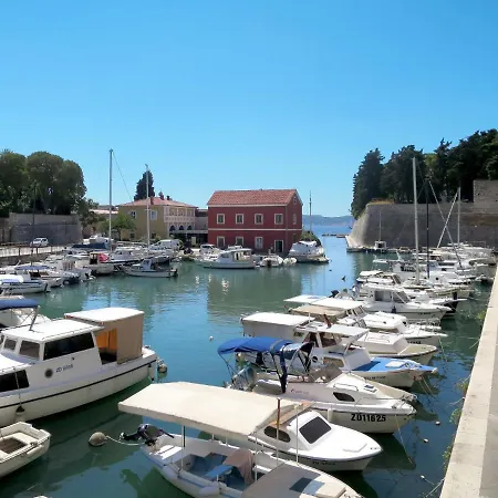 Apartman Mia By Interhome Zadar